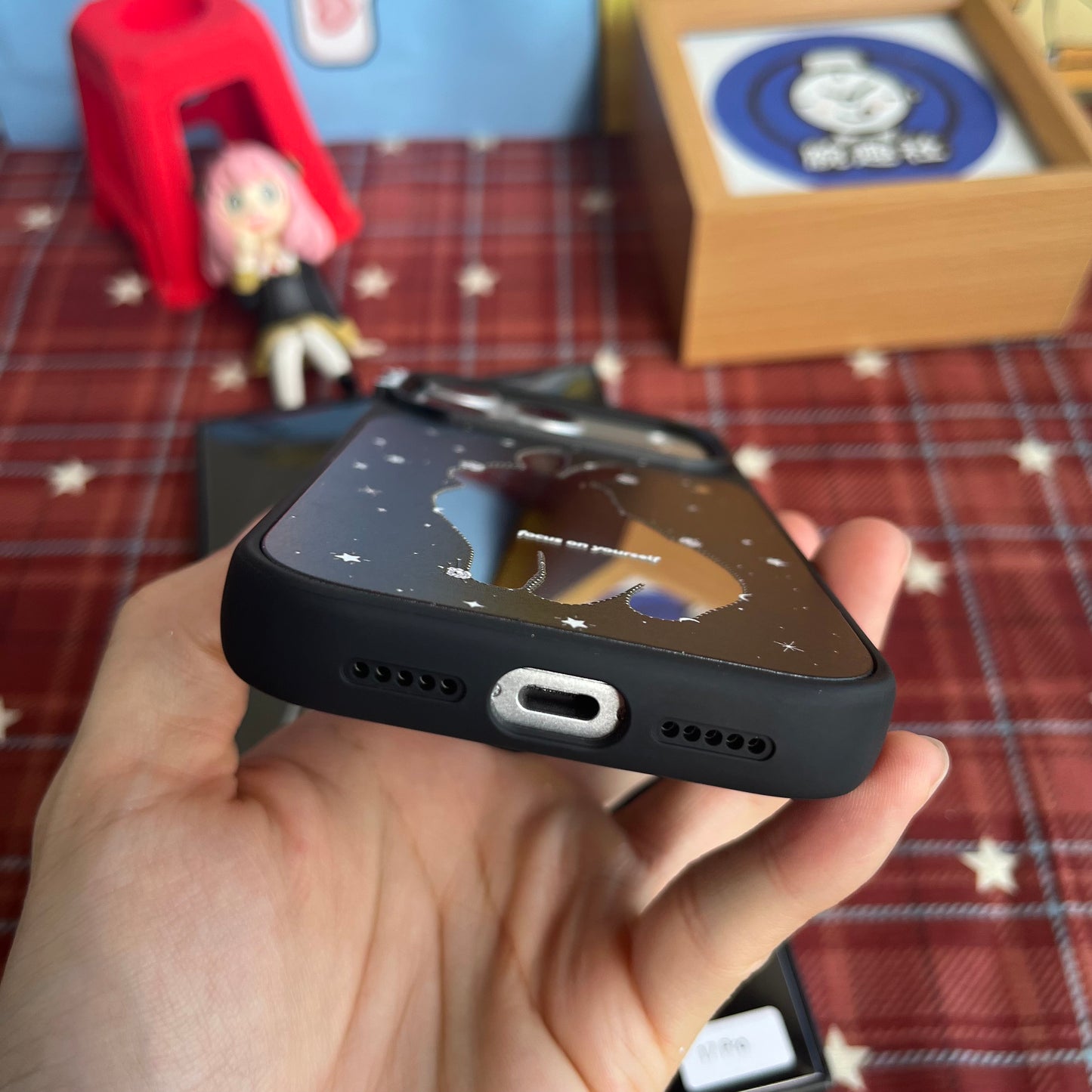 Momo Chic Monologue Under the Moon Party phone case mirror Magsafe