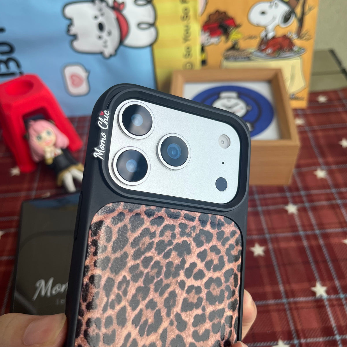 Momo Chic  leopard print phone case genuine leather