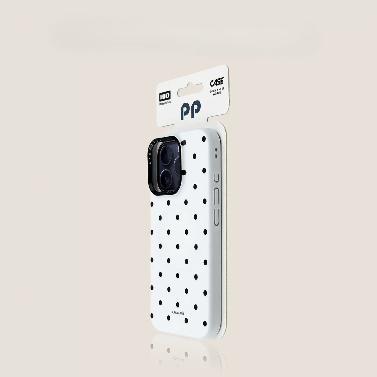 Casekai black background full screen white polka dot pearl flower bracket
