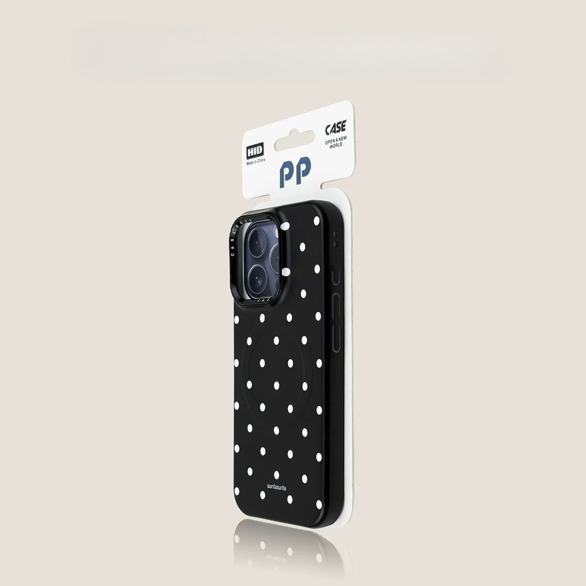 Casekai black background full screen white polka dot pearl flower bracket